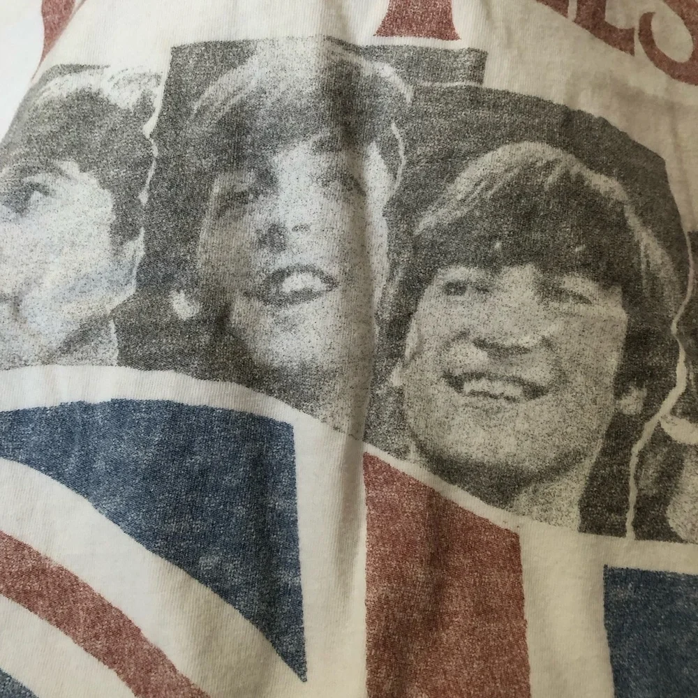JUNK FOOD The Beatles Graphic Tee Size M - Picture 3 of 5